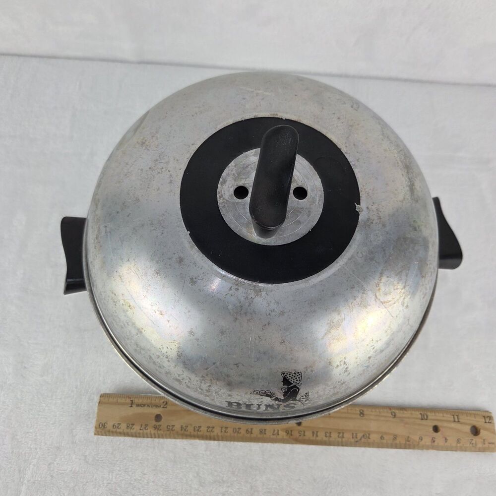 Vintage West Bend Bun Warmer Serving Oven MCM Aluminum Bread Warmer - Picture 6 of 14
